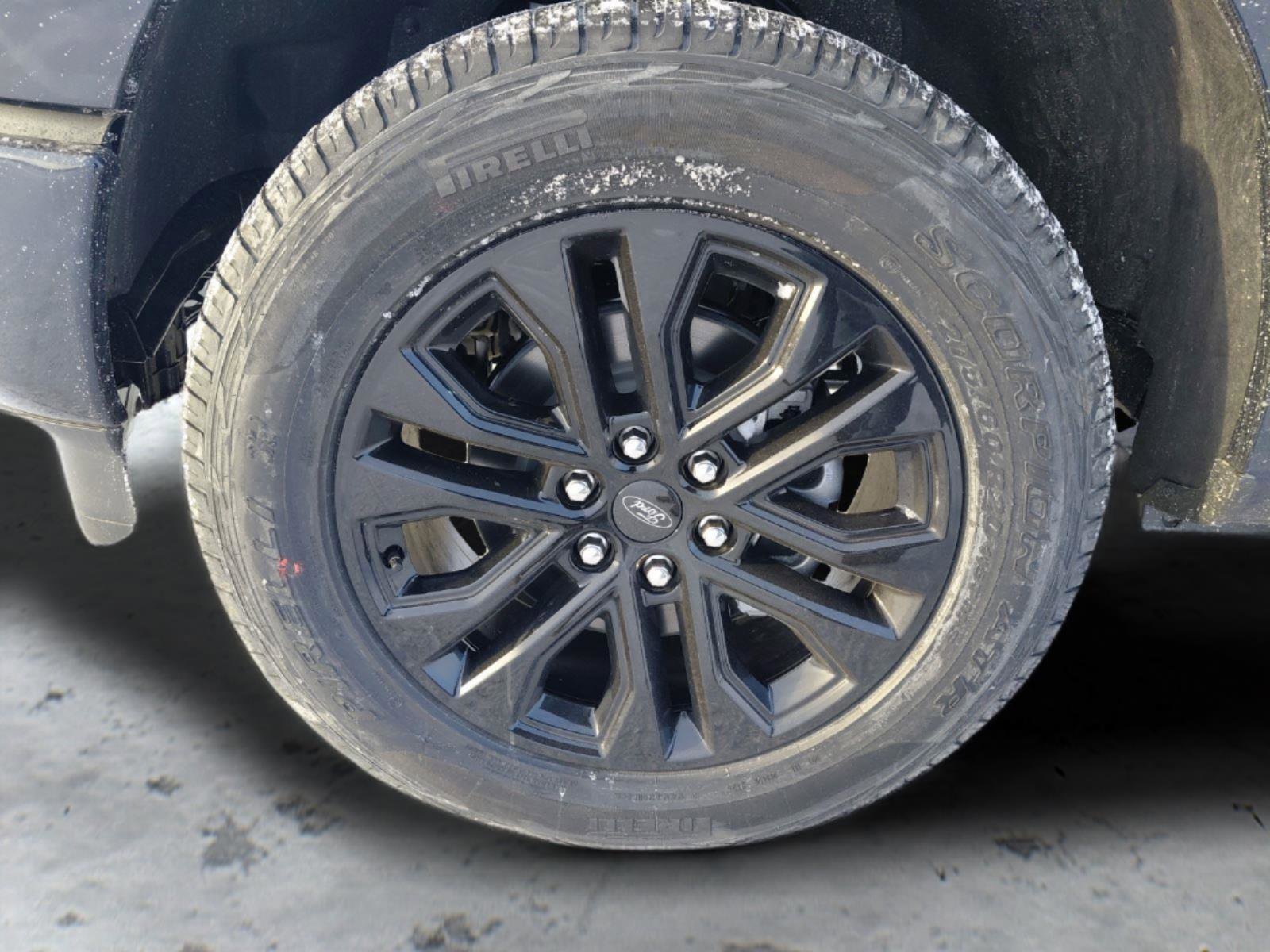 New 2026 Ford F150 XLT w/ Equipment Group 302A MID image 14