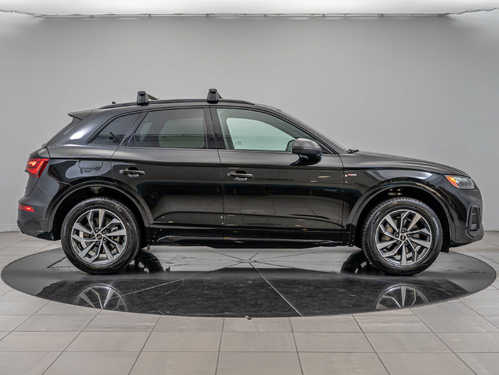 Used 2024 Audi Q5 2.0T Premium w/ Summer of Audi Package AWD/4WD image 11