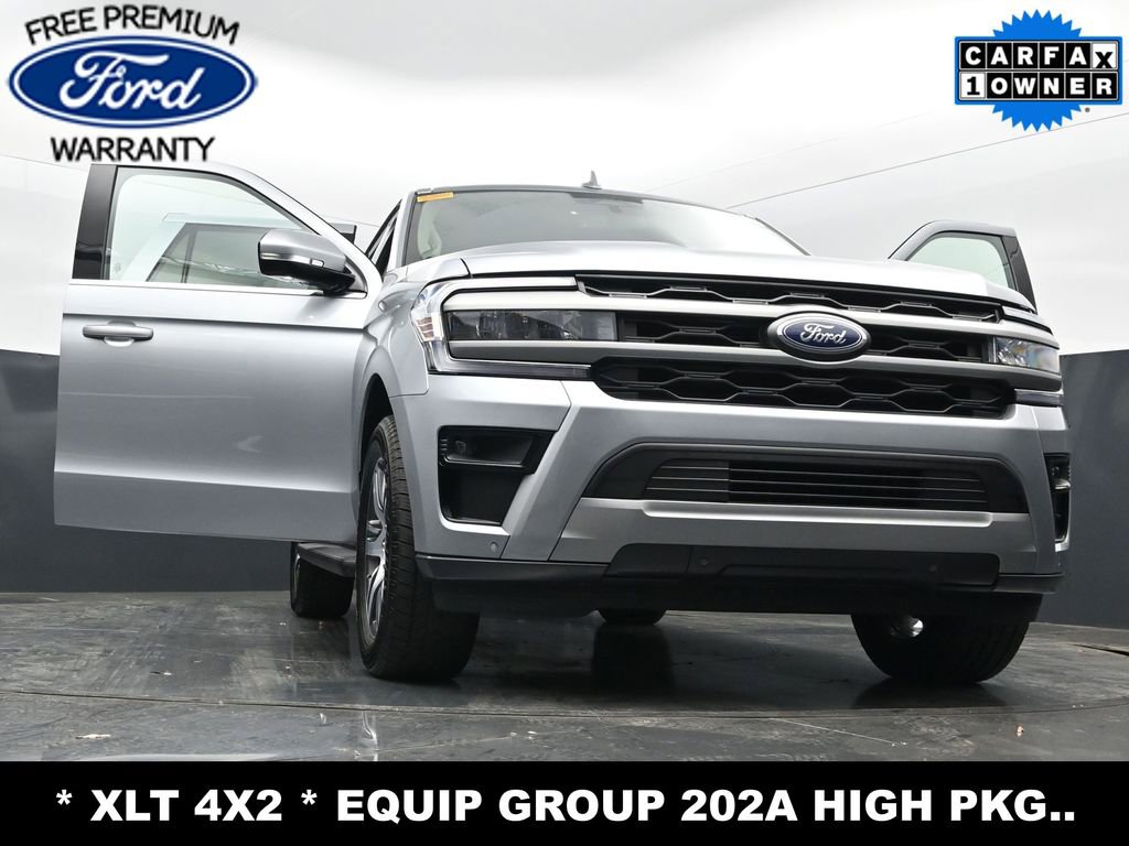 Used 2024 Ford Expedition XLT image 42