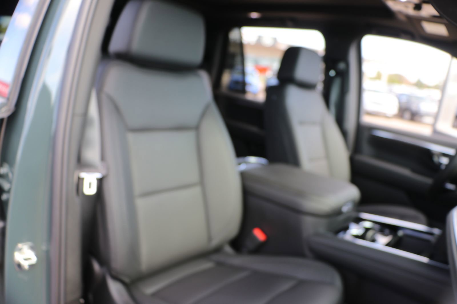 New 2026 Chevrolet Tahoe Z71 w/ Sun And Tow Package image 34