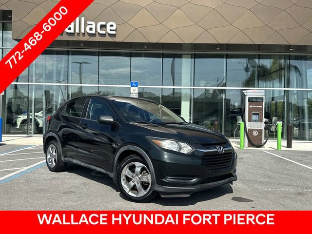 Used 2017 Honda HR-V LX video 1