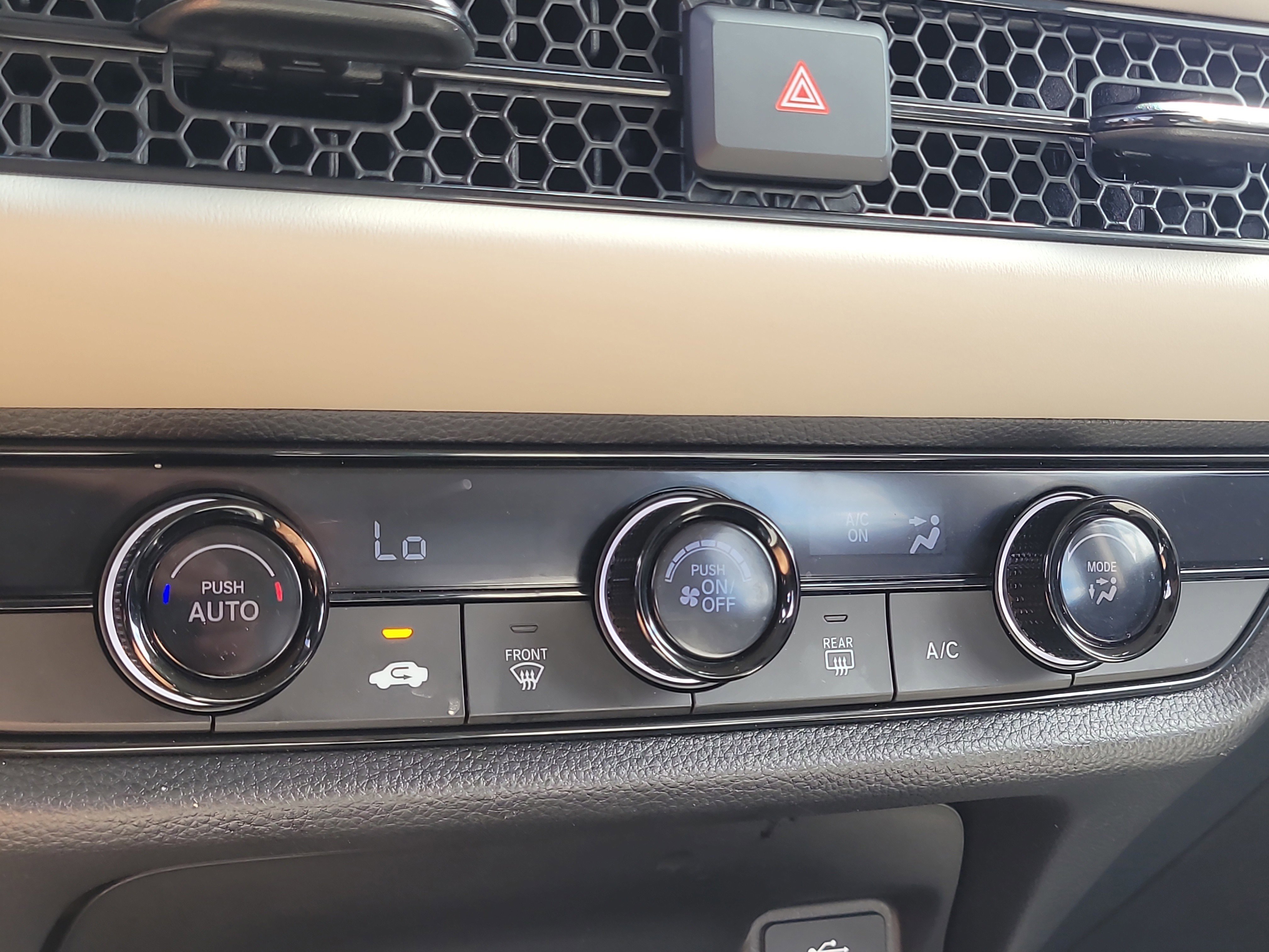 Used 2025 Honda HR-V LX image 22