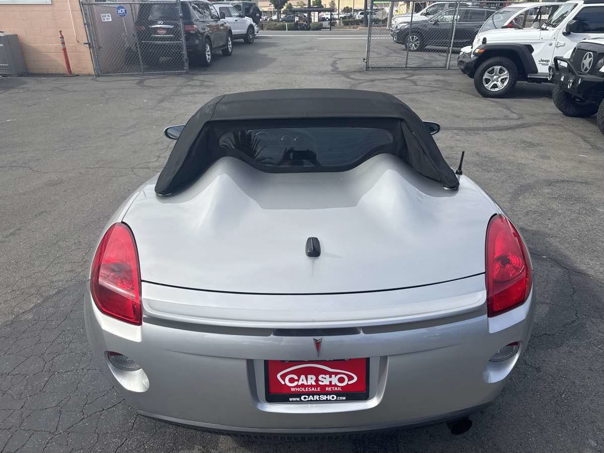 Used 2008 Pontiac Solstice Convertible w/ Premium Package RWD image 15