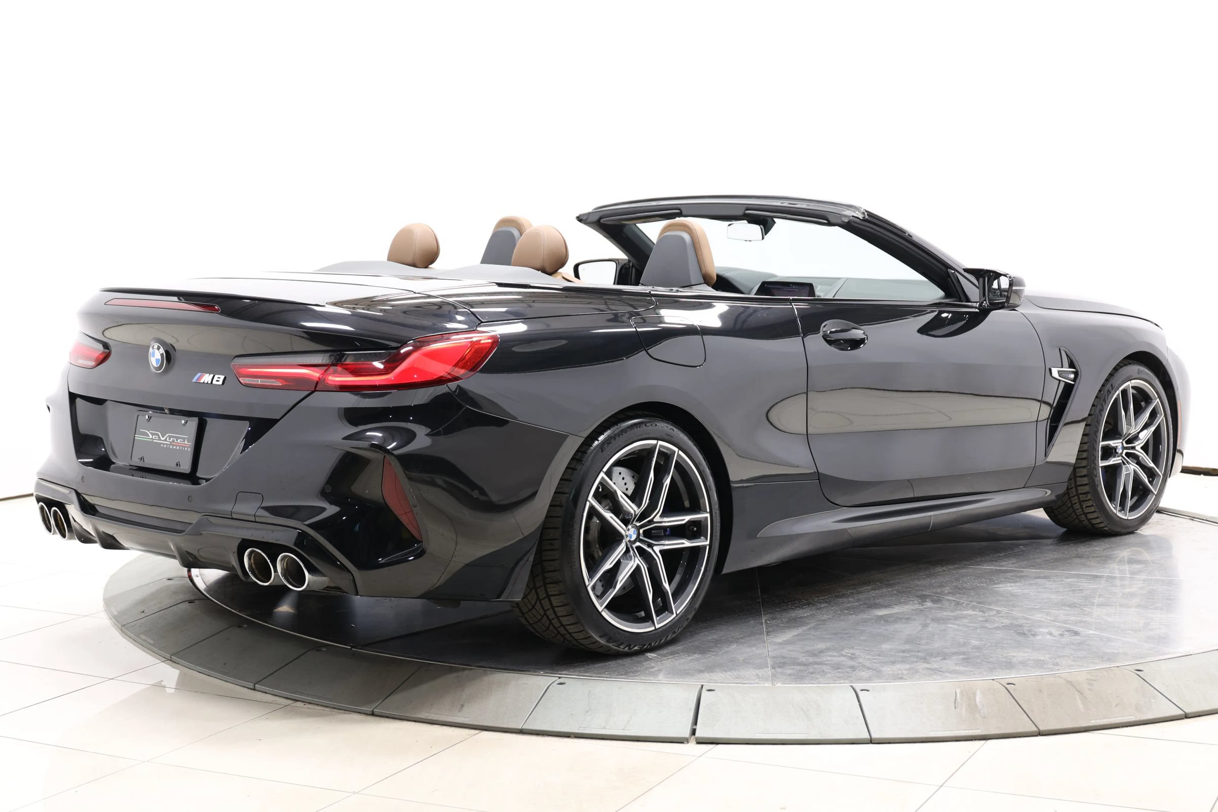 Used 2020 BMW M8 Convertible w/ Driving Assistance Package AWD/4WD image 4