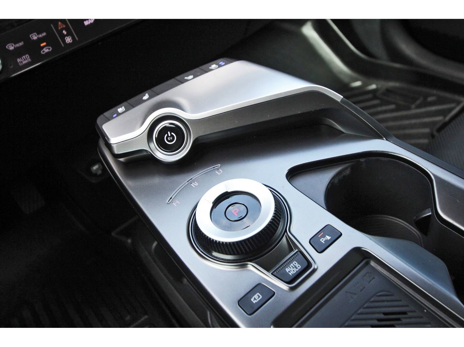 Used 2022 Kia EV6 Wind image 28