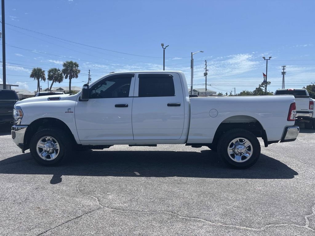 Used 2024 RAM 2500 Tradesman w/ Chrome Appearance Group AWD/4WD image 2