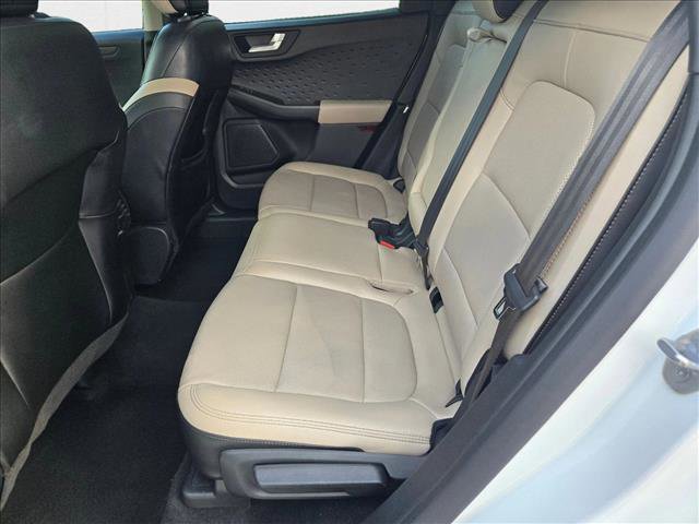 Used 2020 Ford Escape Titanium image 16