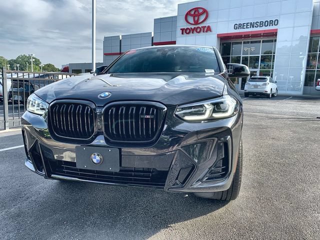 Used 2024 BMW X4 M40i w/ Premium Package AWD/4WD image 3