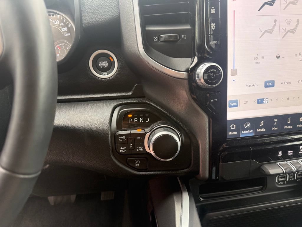 Used 2023 RAM 1500 Big Horn AWD/4WD image 31