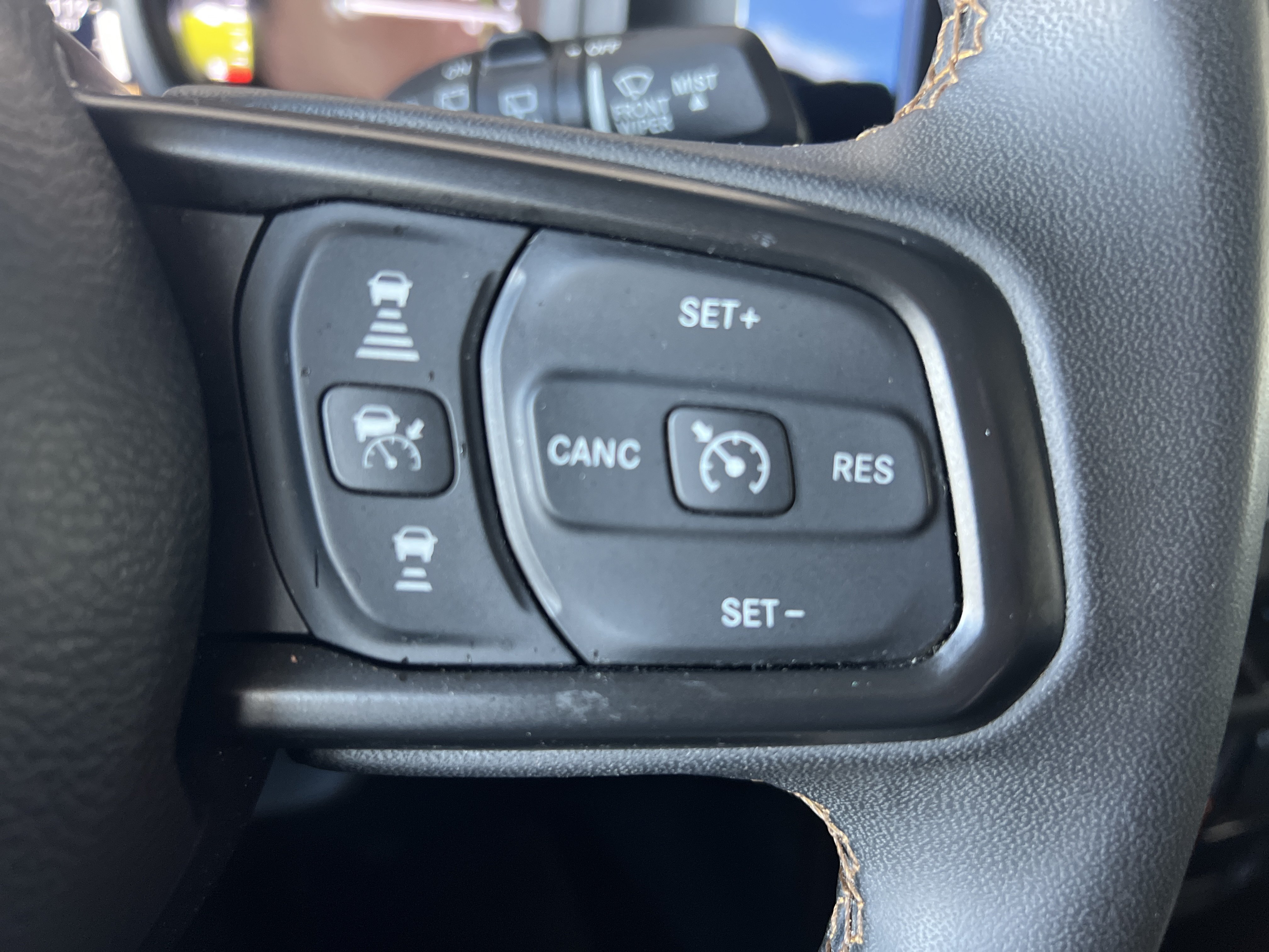 Used 2024 Jeep Wrangler Unlimited AWD/4WD image 22