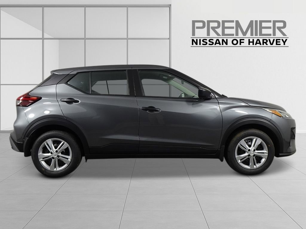 New 2025 Nissan Kicks Play S image 6