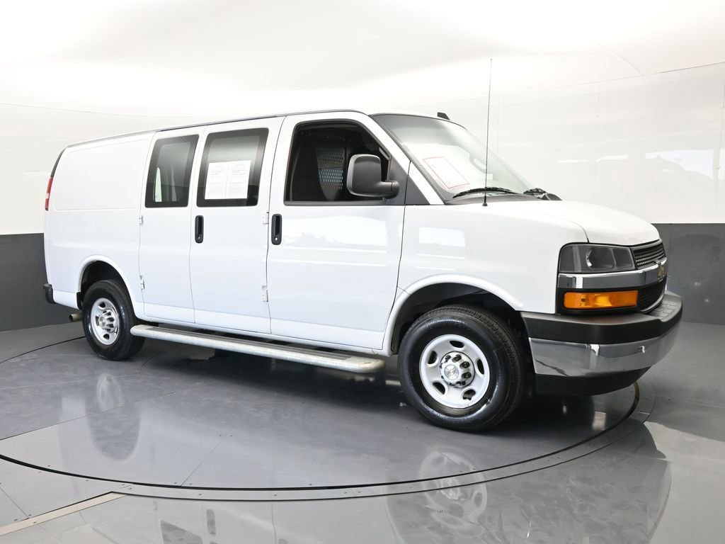 Used 2024 Chevrolet Express 2500 Work Van w/ Driver Convenience Package image 8