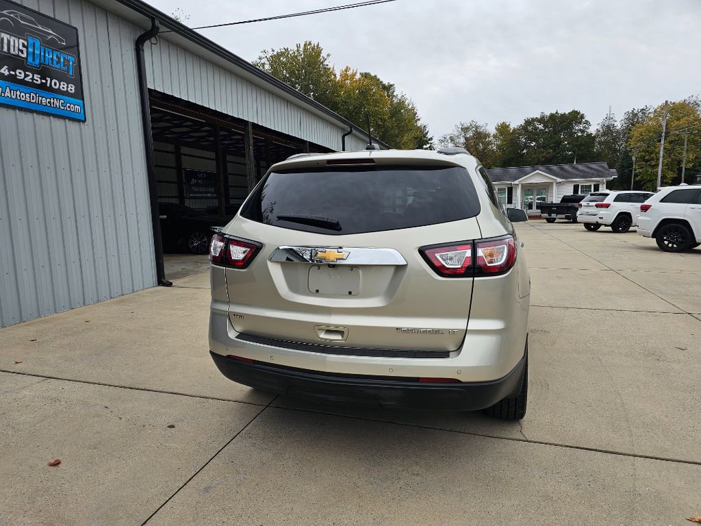 Used 2016 Chevrolet Traverse LT w/ Style and Technology Package image 15