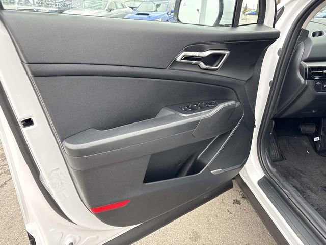 New 2026 Kia Sportage LX image 10