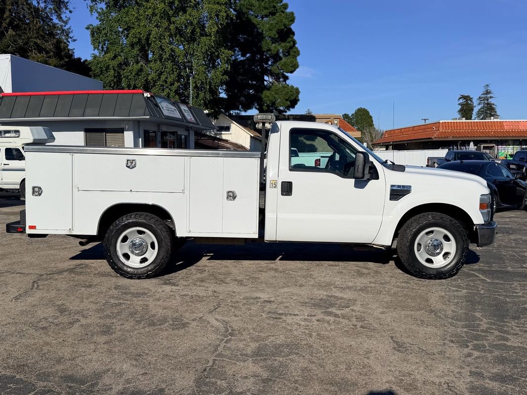 Used 2008 Ford F350 XL image 7