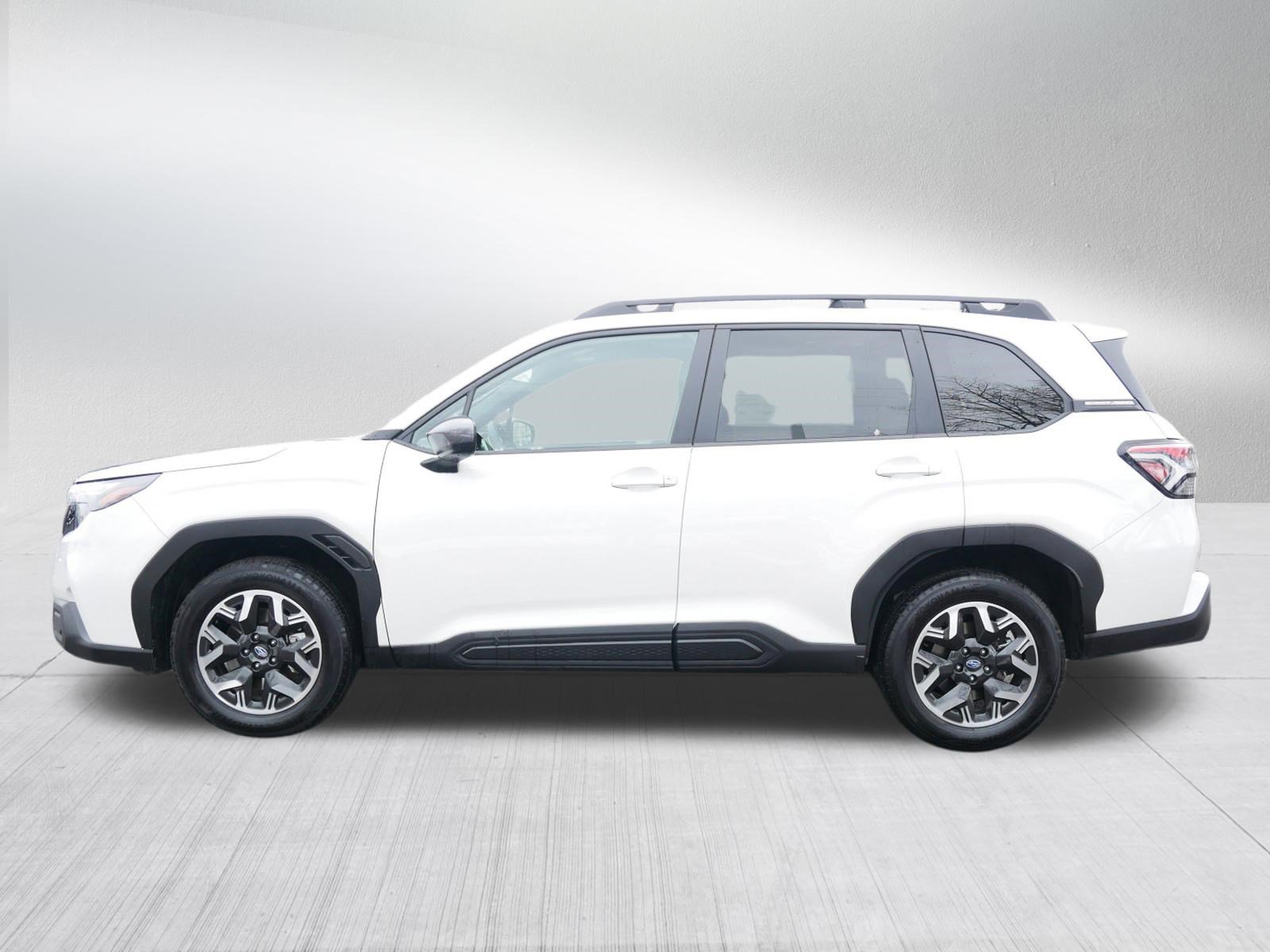 Certified 2025 Subaru Forester Premium image 4