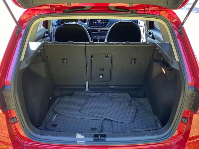 Used 2022 Volkswagen Taos SE FWD image 29