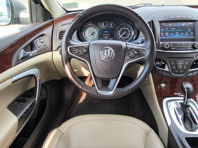 Used 2017 Buick Regal Sport Touring FWD image 24