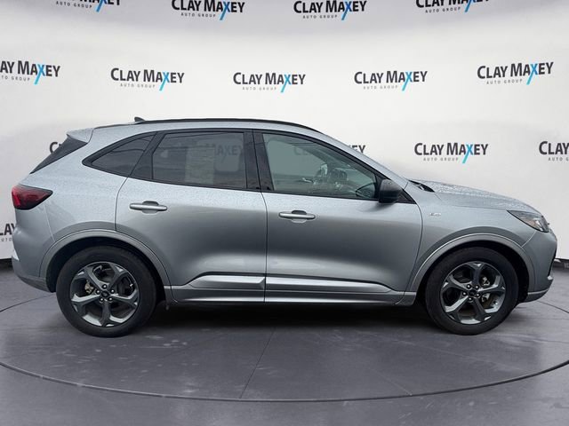Used 2024 Ford Escape ST-Line image 6