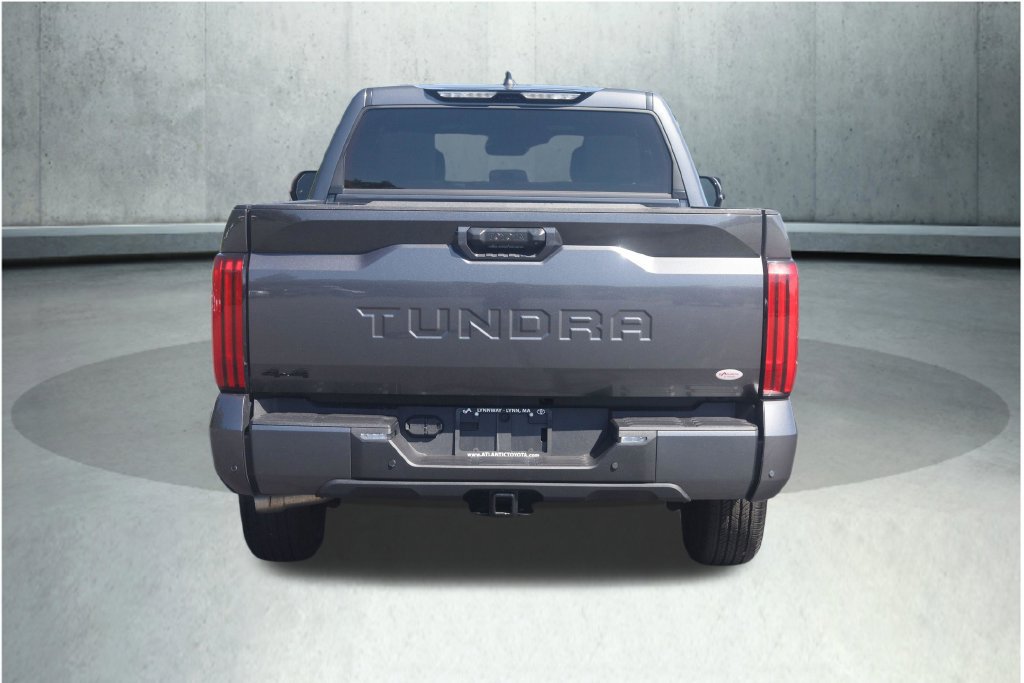 Used 2025 Toyota Tundra SR5 w/ SR5 Convenience Package AWD/4WD image 29