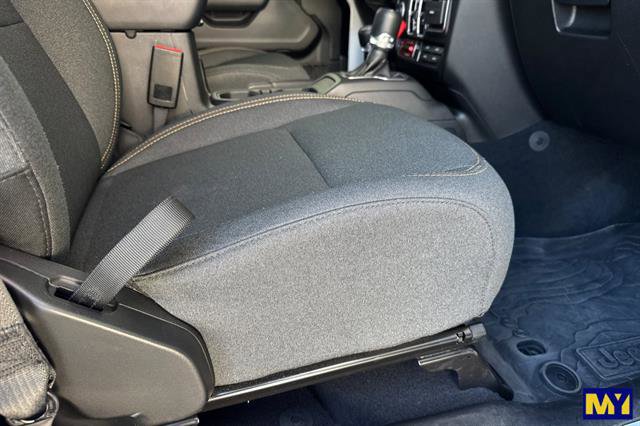 Used 2025 Jeep Gladiator Willys image 20