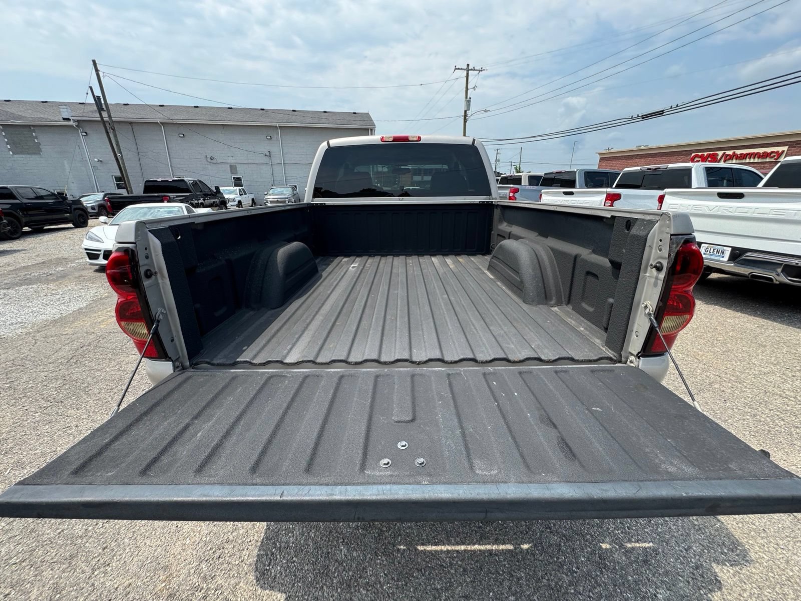 Used 2006 Chevrolet Silverado 1500 LT w/ Onstar Plus Package RWD image 25