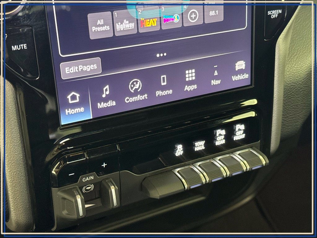 Used 2026 RAM 2500 Big Horn AWD/4WD image 32