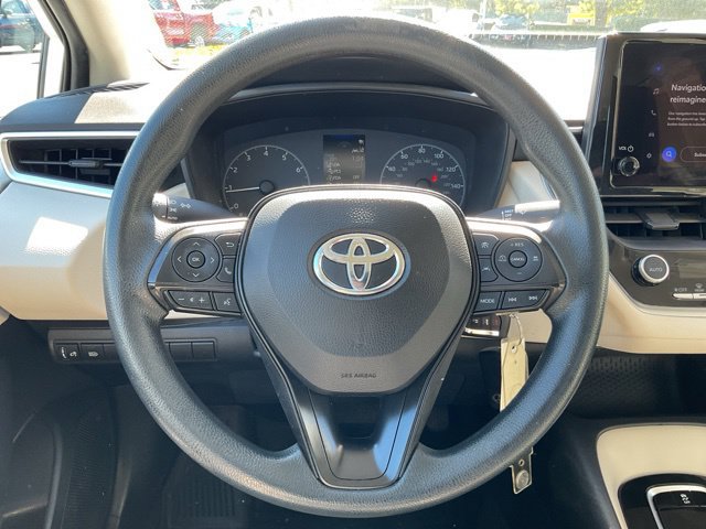 Used 2023 Toyota Corolla LE FWD image 22