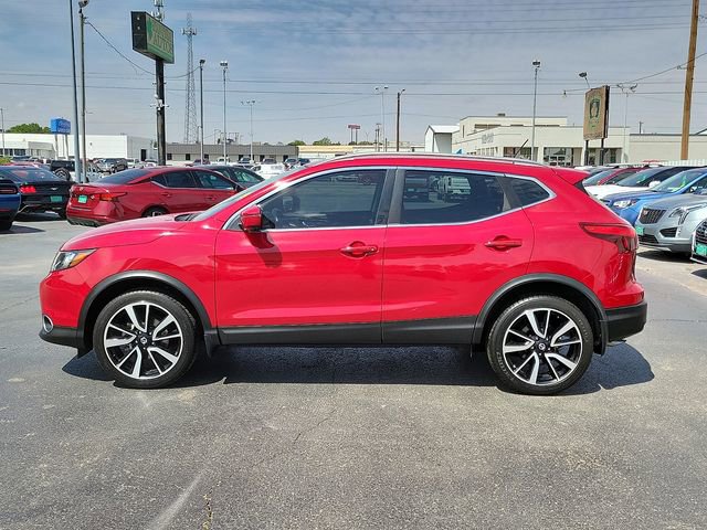 Used 2017 Nissan Rogue Sport SL FWD image 6