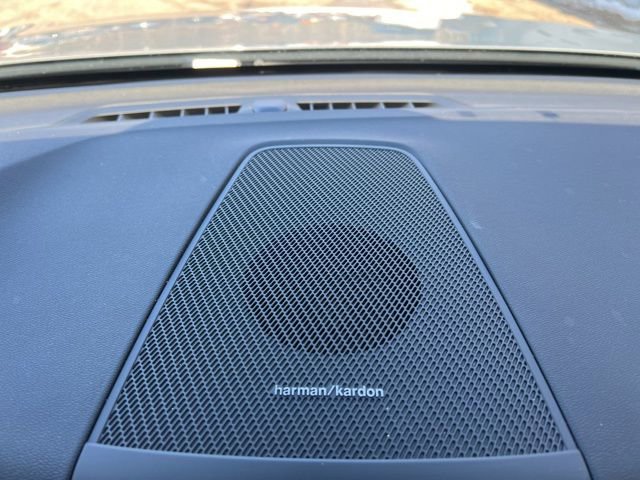 Certified 2023 Volvo XC60 B5 Plus image 36