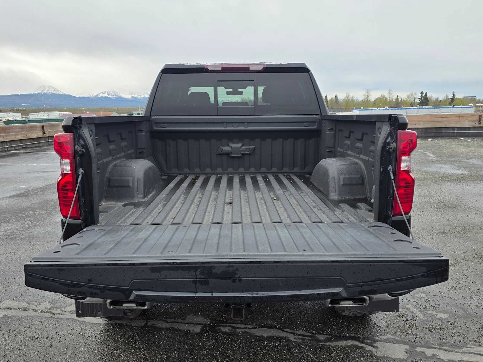 Used 2020 Chevrolet Silverado 1500 LT w/ All-Star Edition AWD/4WD image 13