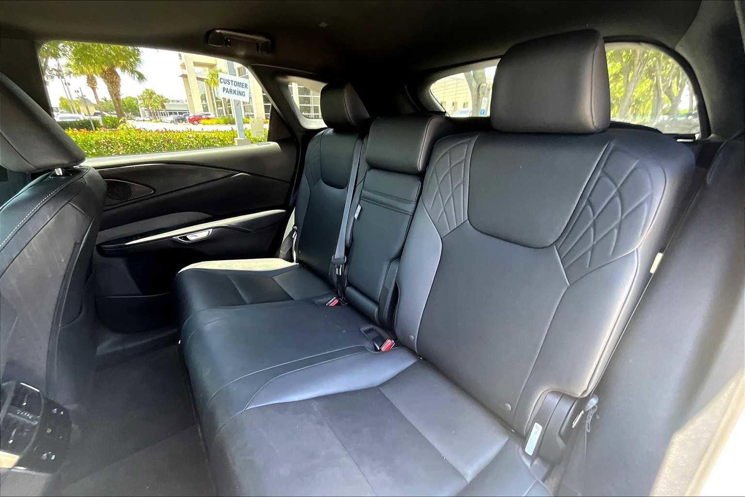 Used 2023 Lexus RX 350 Premium w/ Accessory Package (Z1) image 40