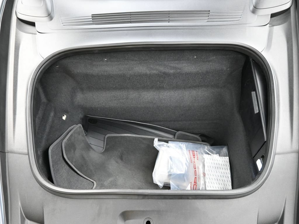 Certified 2024 Porsche 911 Carrera RWD image 19