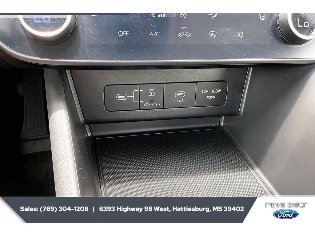Used 2025 Hyundai Sonata SEL FWD image 22