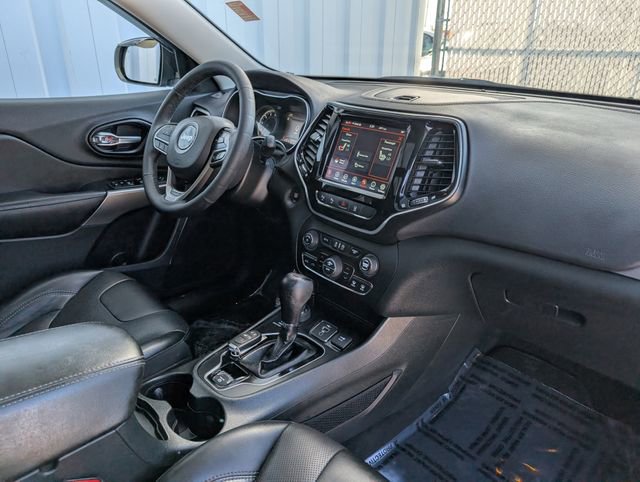 Used 2022 Jeep Cherokee Limited image 34