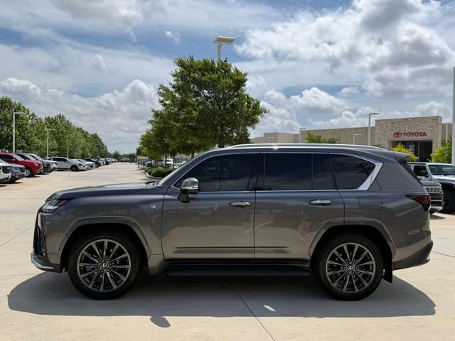 Used 2024 Lexus LX 600 F Sport AWD/4WD image 7