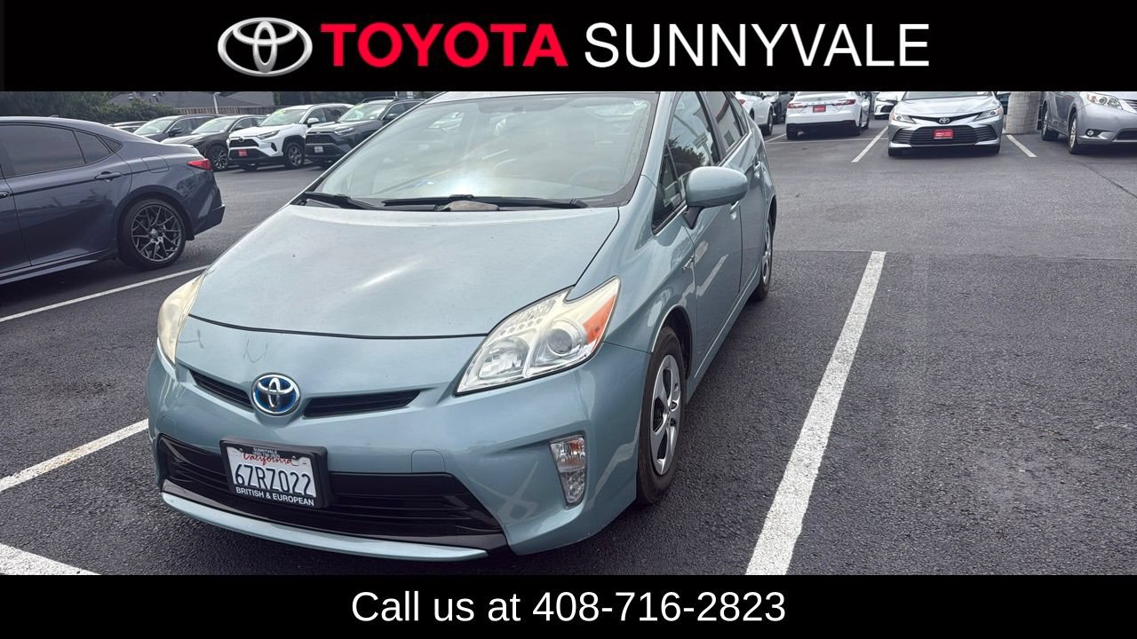 Used 2013 Toyota Prius Two FWD image 1