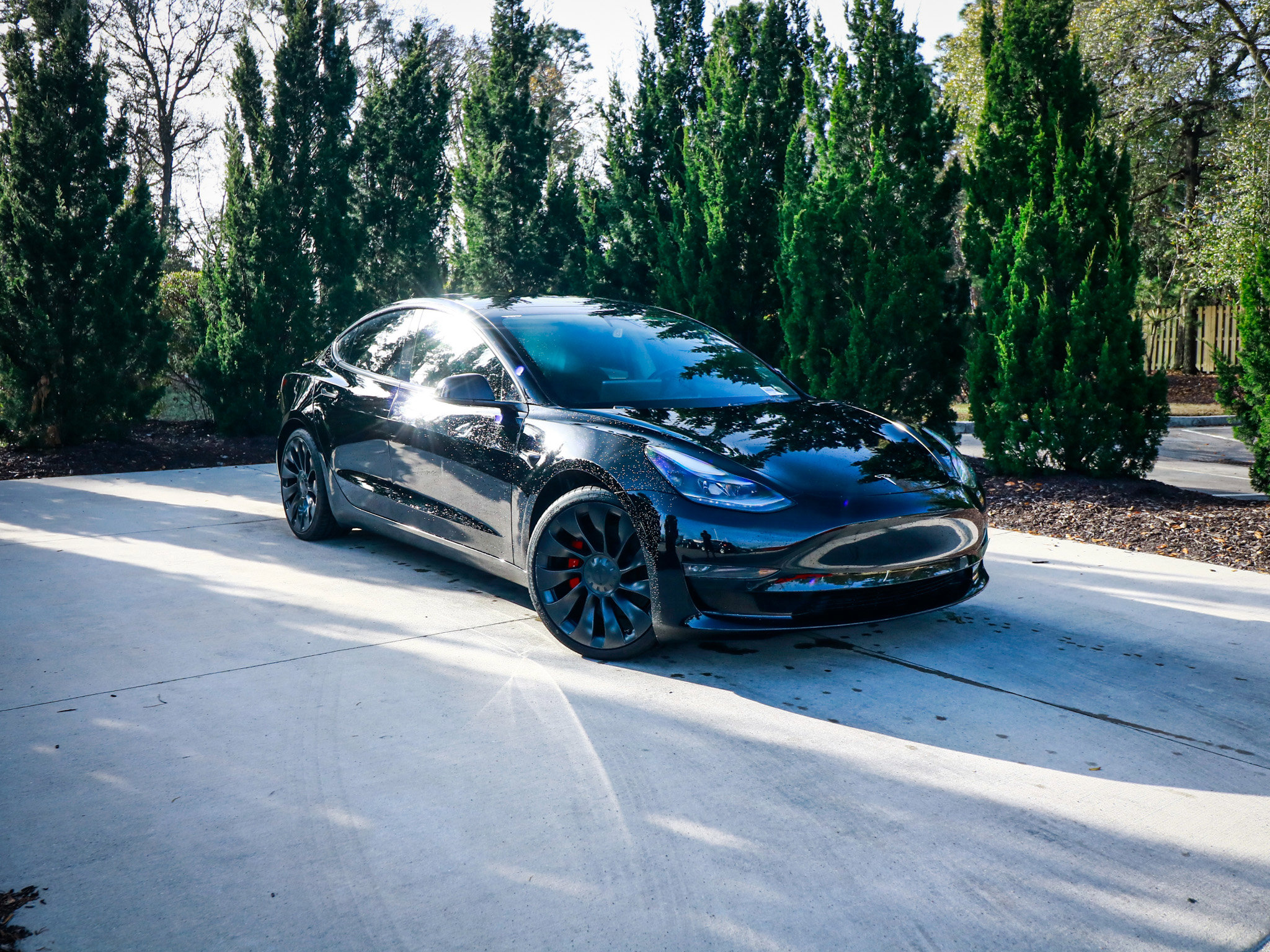 Used 2022 Tesla Model 3 Performance image 2