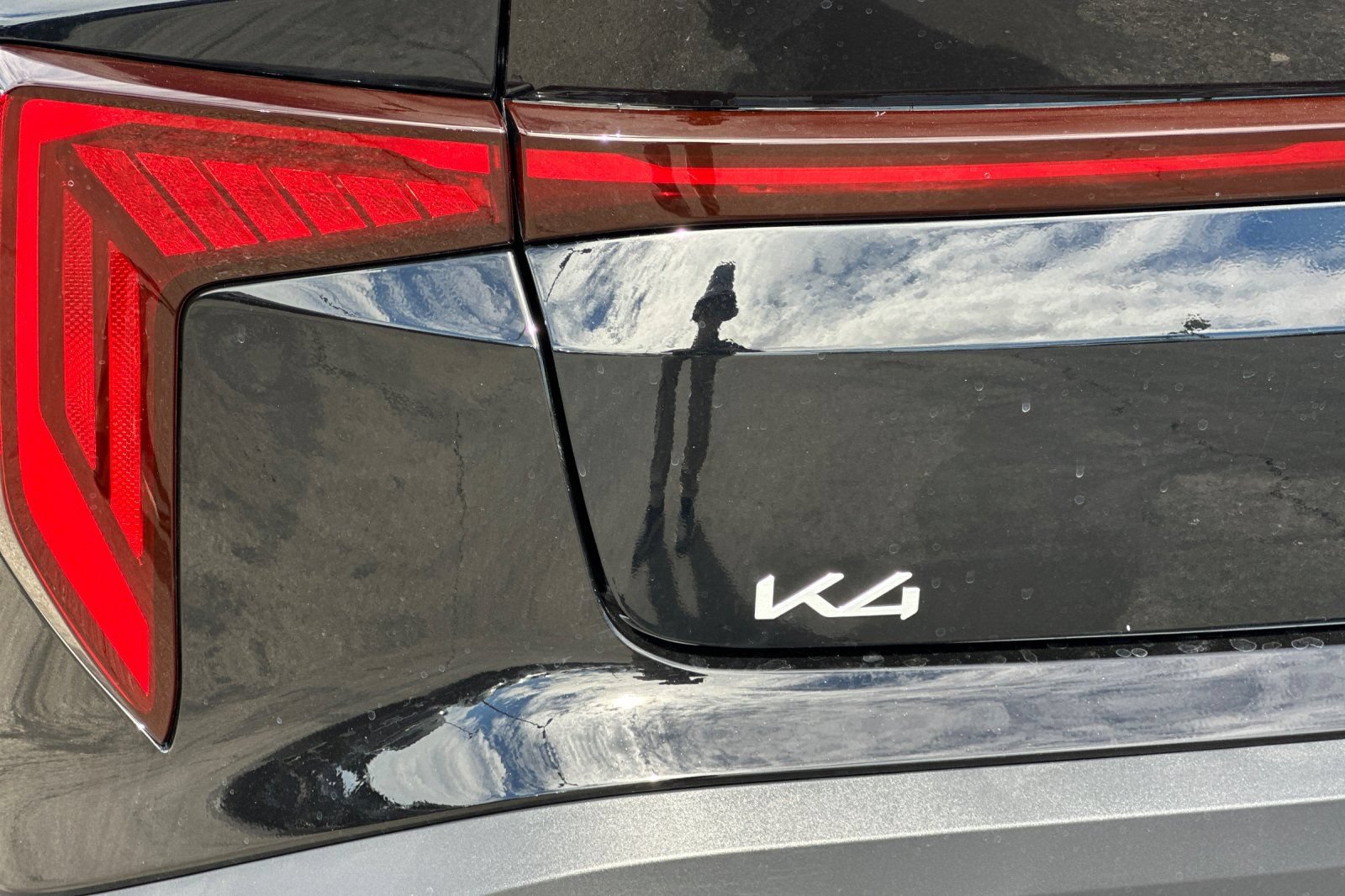 New 2026 Kia K4 FWD image 25