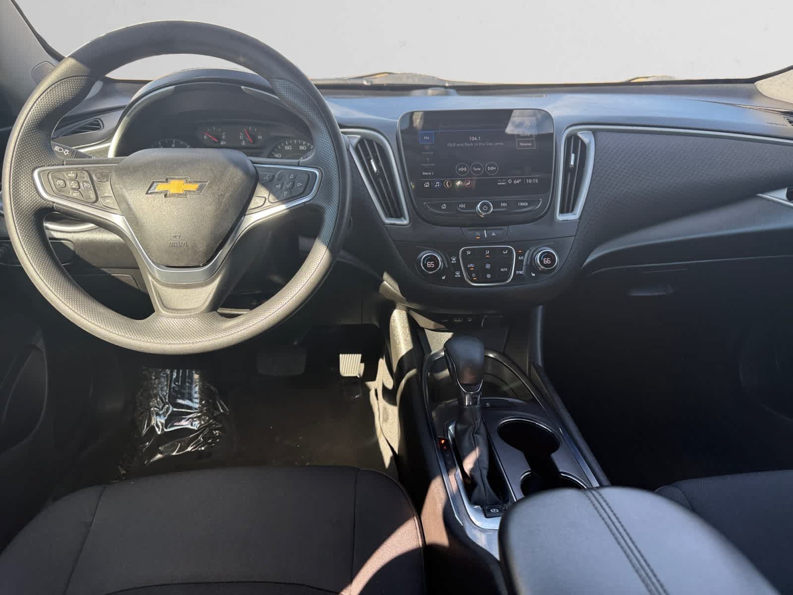 Used 2023 Chevrolet Malibu LT FWD image 10