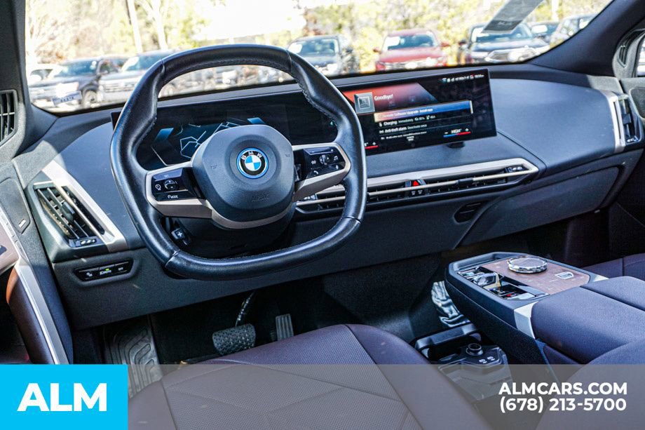 Used 2022 BMW iX xDrive50 w/ Convenience Package image 27