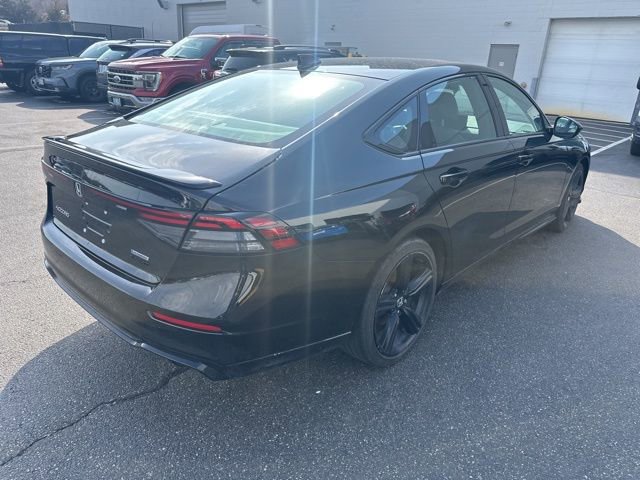 Used 2024 Honda Accord Sport image 4
