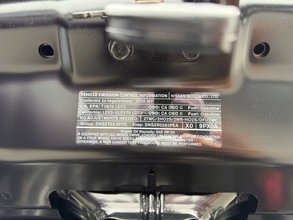 New 2025 Nissan Pathfinder SV image 32