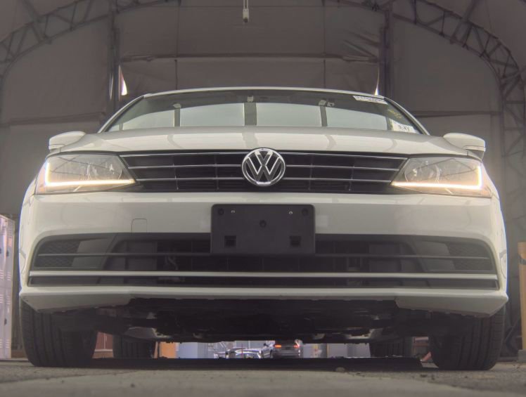 Used 2018 Volkswagen Jetta SE FWD image 2