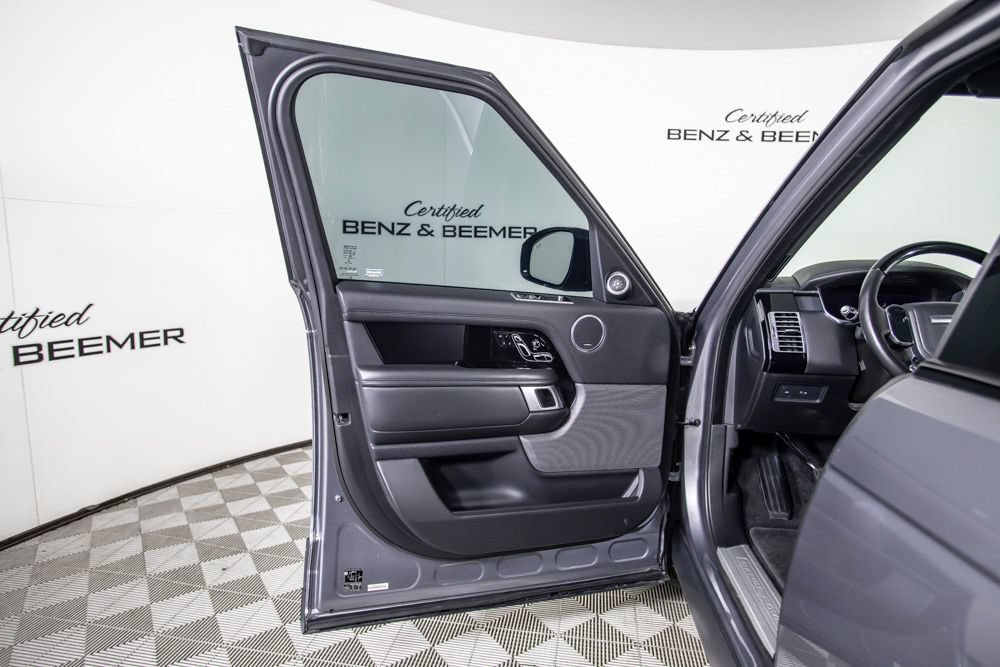 Used 2020 Land Rover Range Rover HSE AWD/4WD image 17