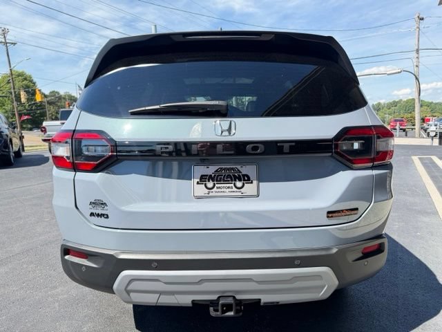 Used 2025 Honda Pilot TrailSport image 25