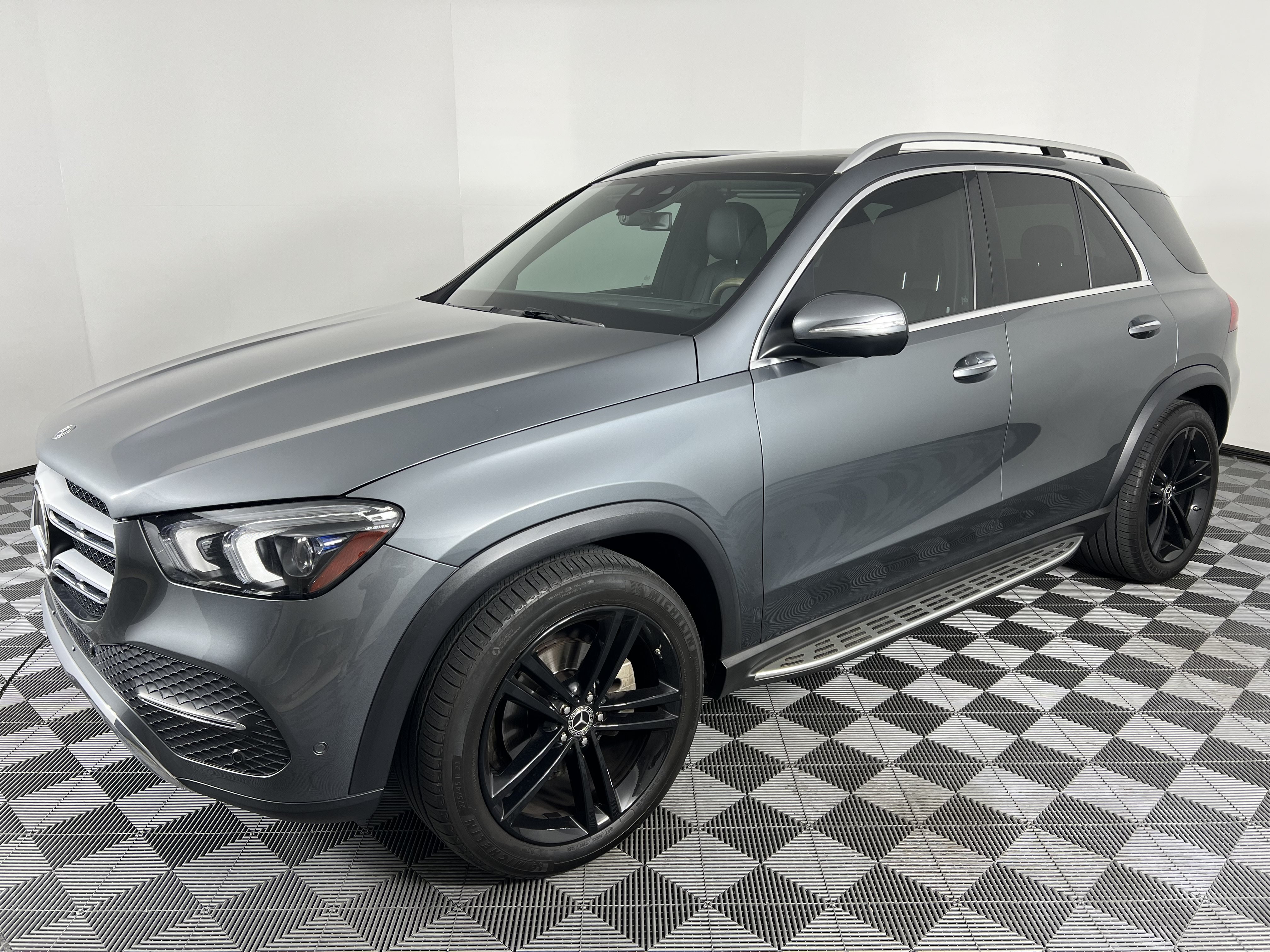 Certified 2020 Mercedes-Benz GLE 350 4MATIC image 8