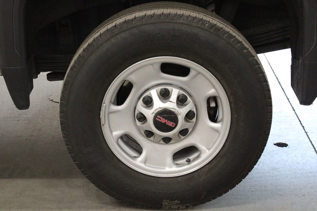 Used 2024 GMC Sierra 2500 Pro image 32