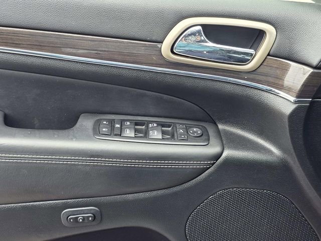 Used 2015 Jeep Grand Cherokee Overland image 18