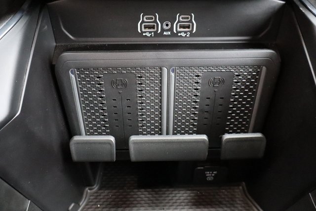 Used 2025 RAM 3500 Laramie image 28